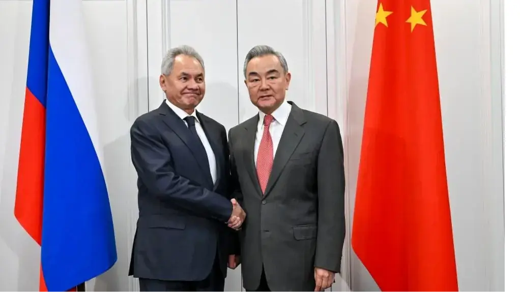 Nga, Trung Quốc thảo luận về đàm phán hoà bình